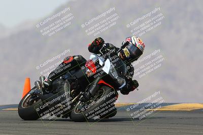 media/Apr-10-2022-SoCal Trackdays (Sun) [[f104b12566]]/Turn 9 (130pm)/